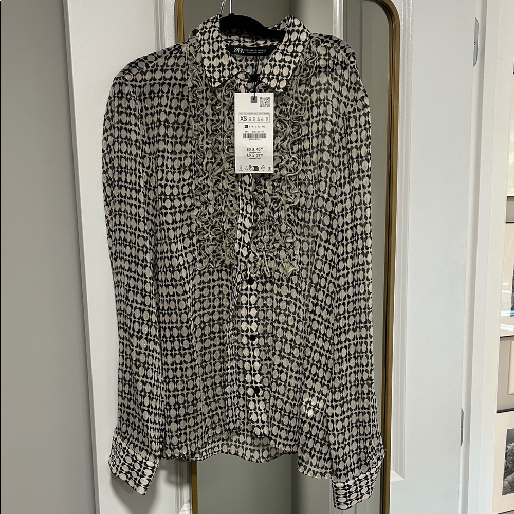 Zara Monochrome Patterned Button Down Shirt